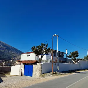 Krishen Guest house